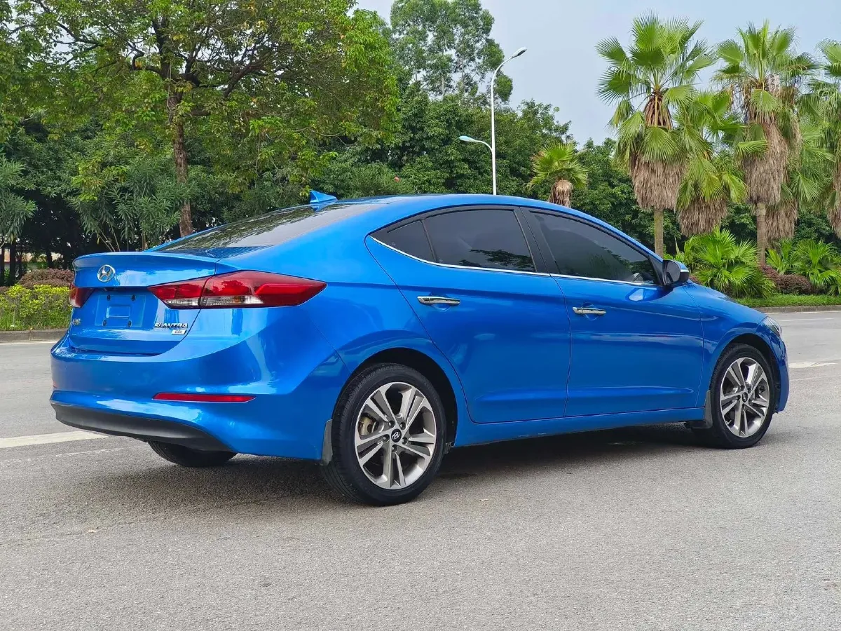 2016 Hyundai Elantra 1.6L 130HP L4 6AT,autocango,china used car exporter,china ev exporter,chinese used car exporter,chinese used ev exporter