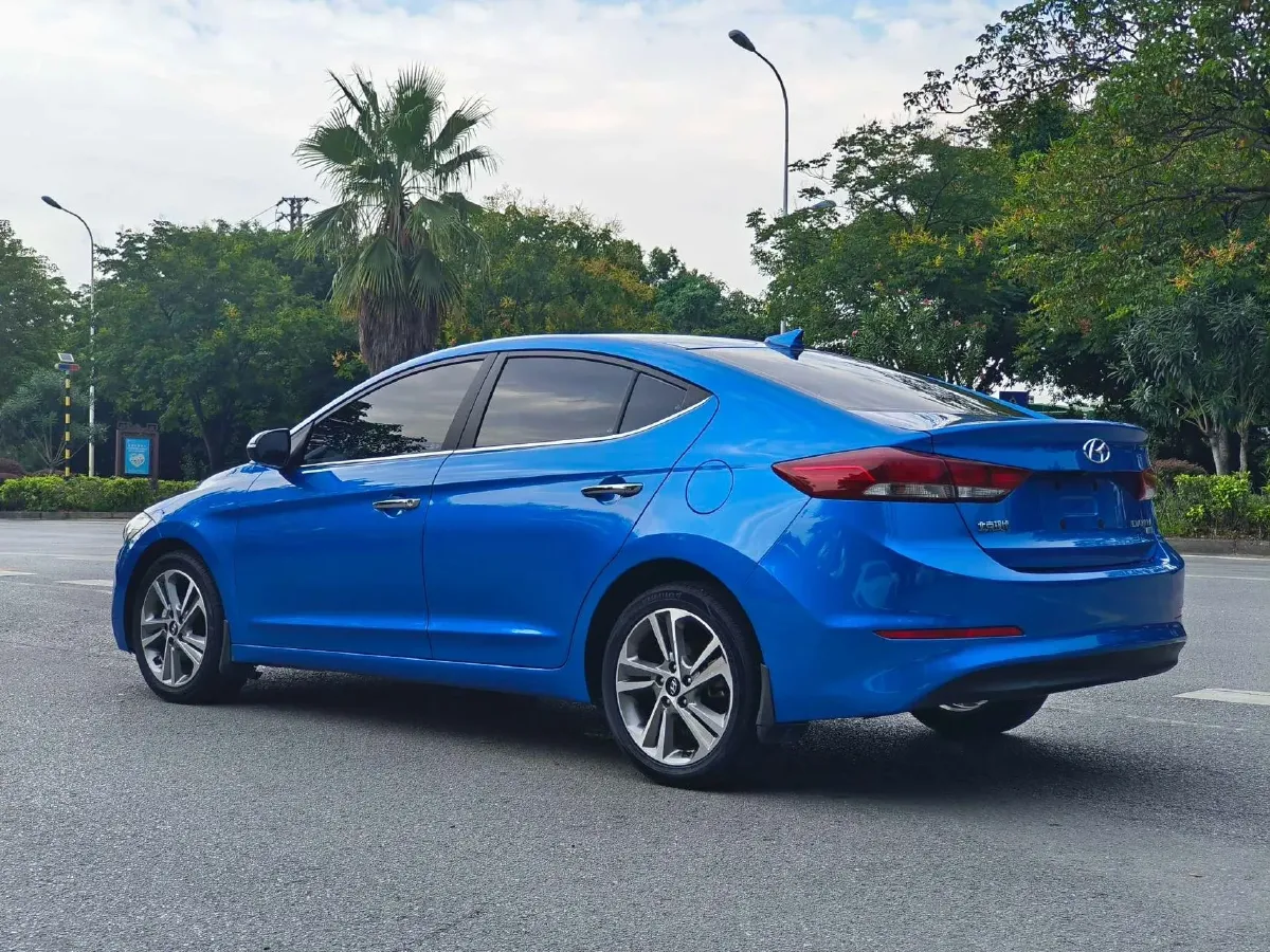 2016 Hyundai Elantra 1.6L 130HP L4 6AT,autocango,china used car exporter,china ev exporter,chinese used car exporter,chinese used ev exporter