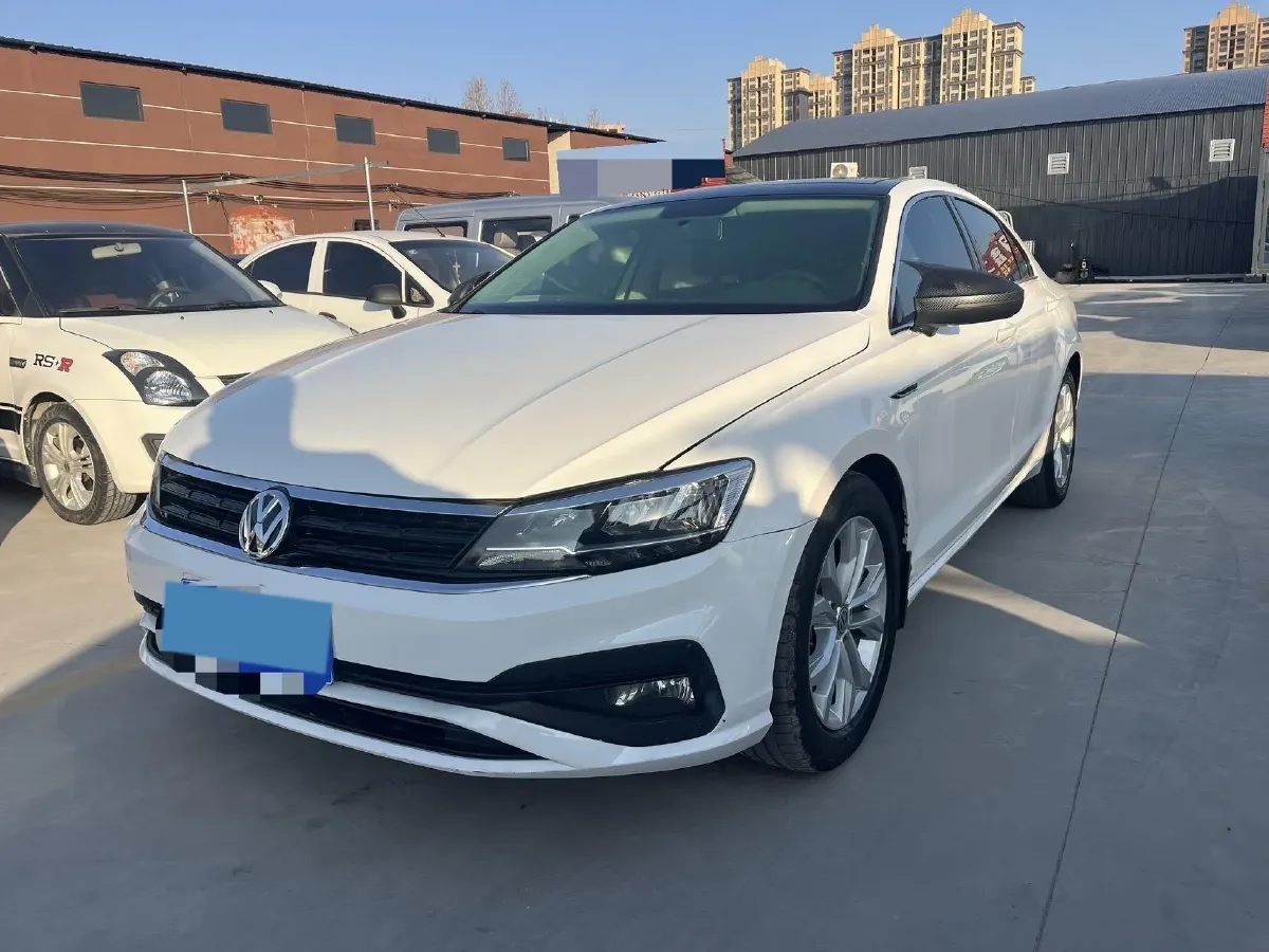 2019 Volkswagen T-Cross 1.4T 150HP L4 7DCT,autocango,china used car exporter,china ev exporter,chinese used car exporter,chinese used ev exporter