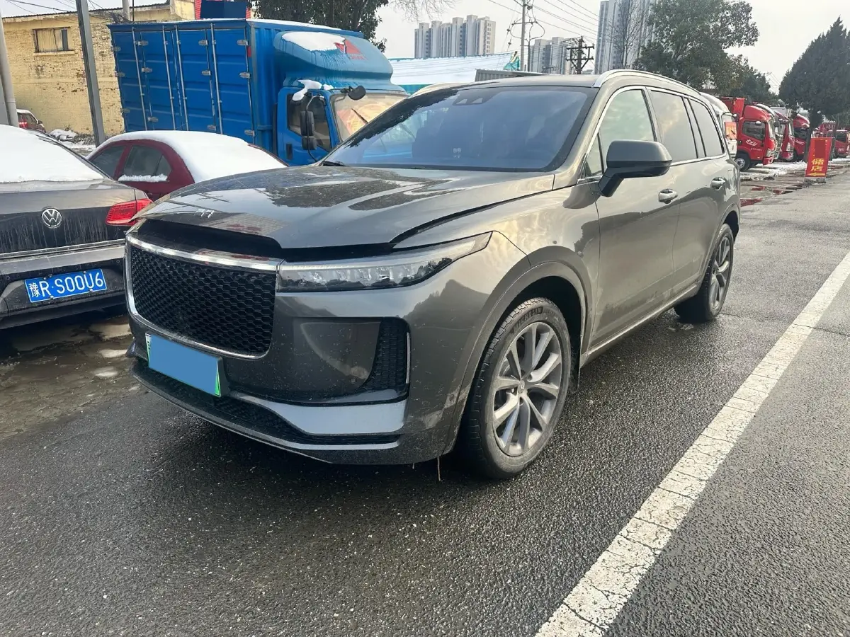 2020 Li ONE Range Extended 131HP REEV 40.5KWH