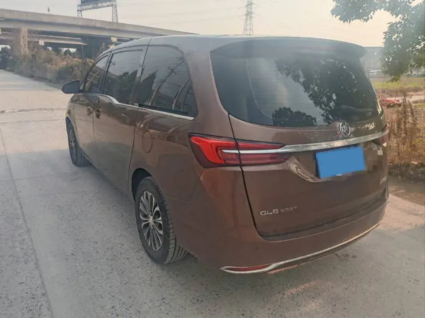 2021 Buick GL8 2.0T 237HP L4 9AT,autocango,china used car exporter,china ev exporter,chinese used car exporter,chinese used ev exporter
