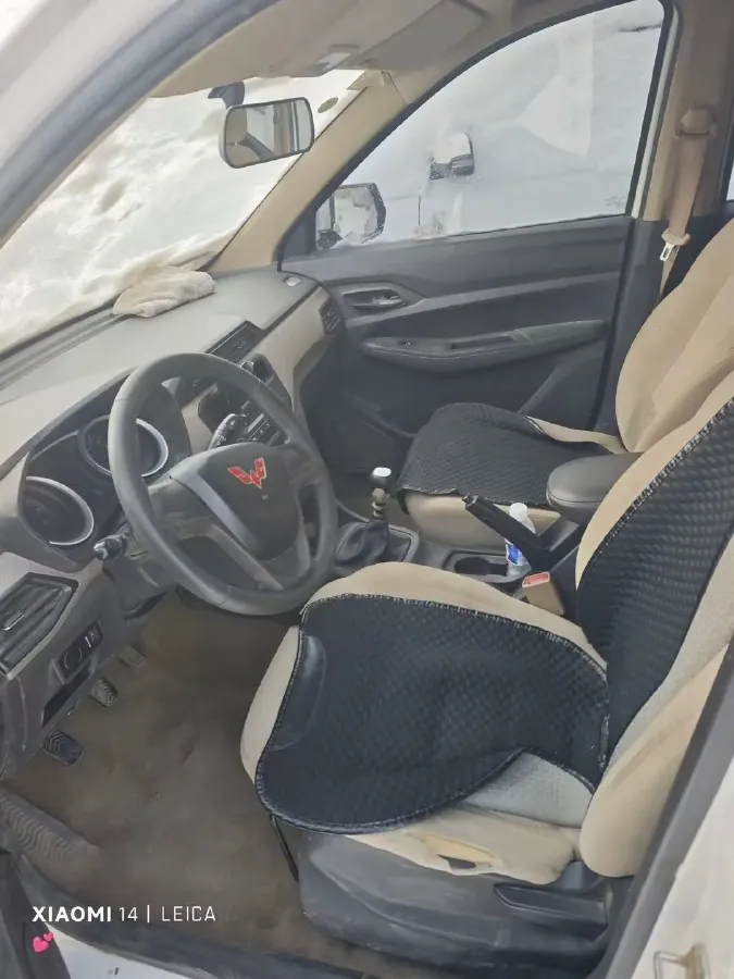 2021 WuLing RongGuang New Truck 1.5L 99HP L4 5MT,autocango,china used car exporter,china ev exporter,chinese used car exporter,chinese used ev exporter