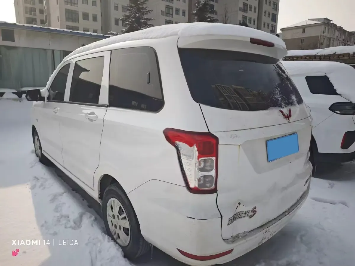 2021 WuLing RongGuang New Truck 1.5L 99HP L4 5MT,autocango,china used car exporter,china ev exporter,chinese used car exporter,chinese used ev exporter