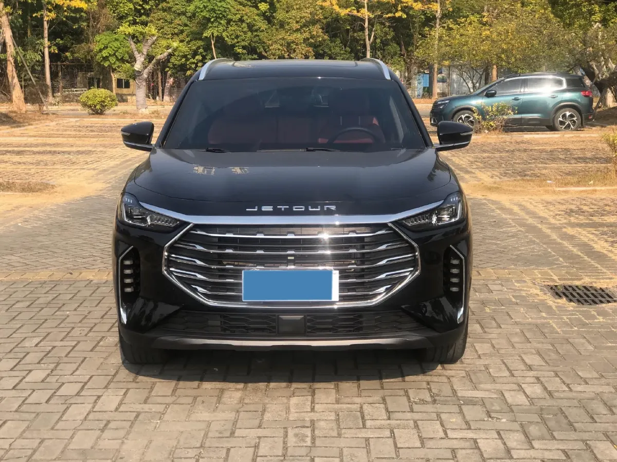 2023 ChangAn Oshan X7 Plus 1.5T 188HP L4 7DCT,autocango,china used car exporter,china ev exporter,chinese used car exporter,chinese used ev exporter