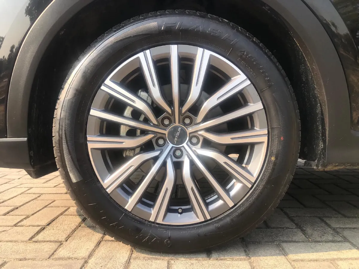 2023 ChangAn Oshan X7 Plus 1.5T 188HP L4 7DCT,autocango,china used car exporter,china ev exporter,chinese used car exporter,chinese used ev exporter