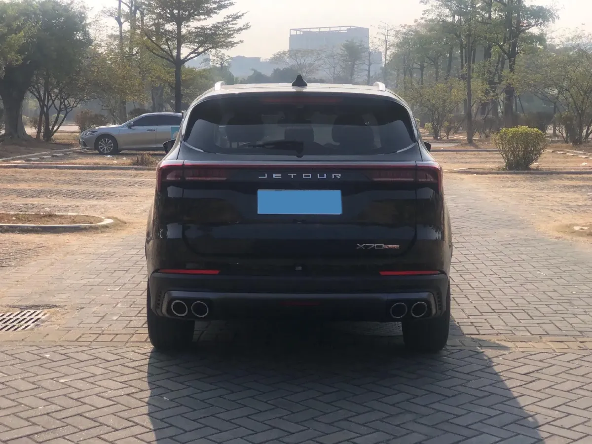 2023 ChangAn Oshan X7 Plus 1.5T 188HP L4 7DCT,autocango,china used car exporter,china ev exporter,chinese used car exporter,chinese used ev exporter