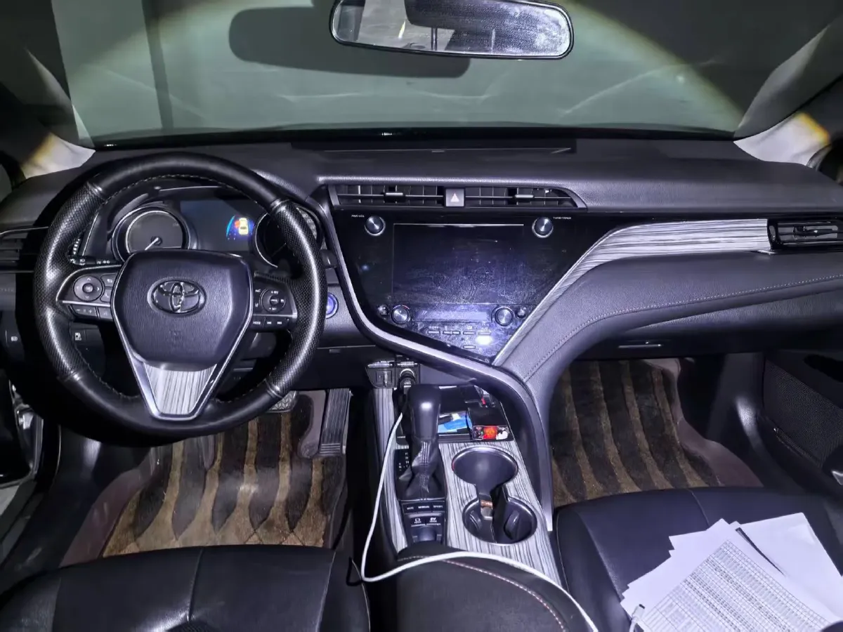 2019 Toyota Camry 2.5L 178HP L4 E-CVT Hybrid,autocango,china used car exporter,china ev exporter,chinese used car exporter,chinese used ev exporter