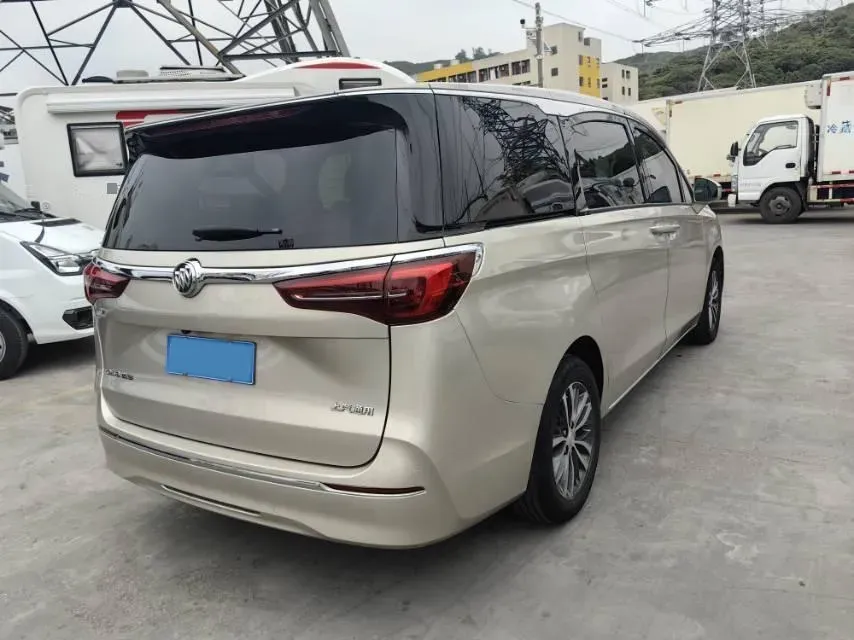 2022 Buick GL8 2.0T 237HP L4 9AT,autocango,china used car exporter,china ev exporter,chinese used car exporter,chinese used ev exporter