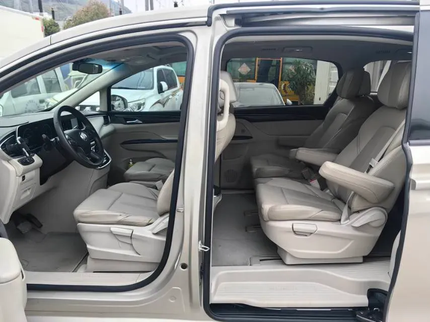 2022 Buick GL8 2.0T 237HP L4 9AT,autocango,china used car exporter,china ev exporter,chinese used car exporter,chinese used ev exporter