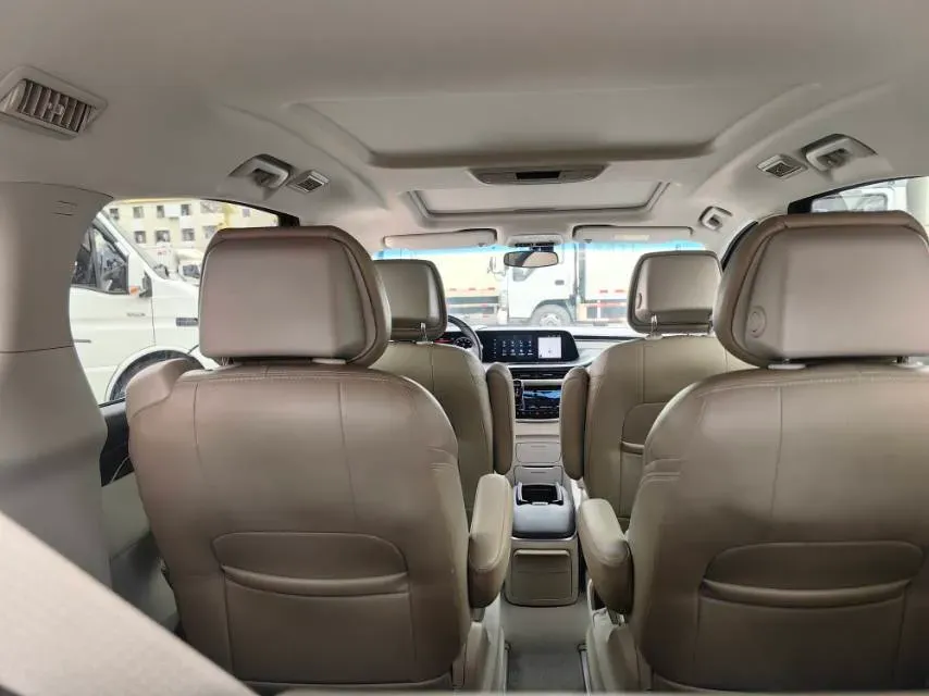 2022 Buick GL8 2.0T 237HP L4 9AT,autocango,china used car exporter,china ev exporter,chinese used car exporter,chinese used ev exporter