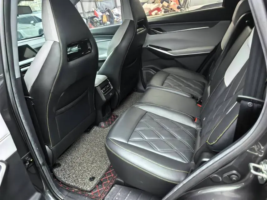 2023 ChangAn CS75 Plus 1.5T 188HP L4 8AT,autocango,china used car exporter,china ev exporter,chinese used car exporter,chinese used ev exporter