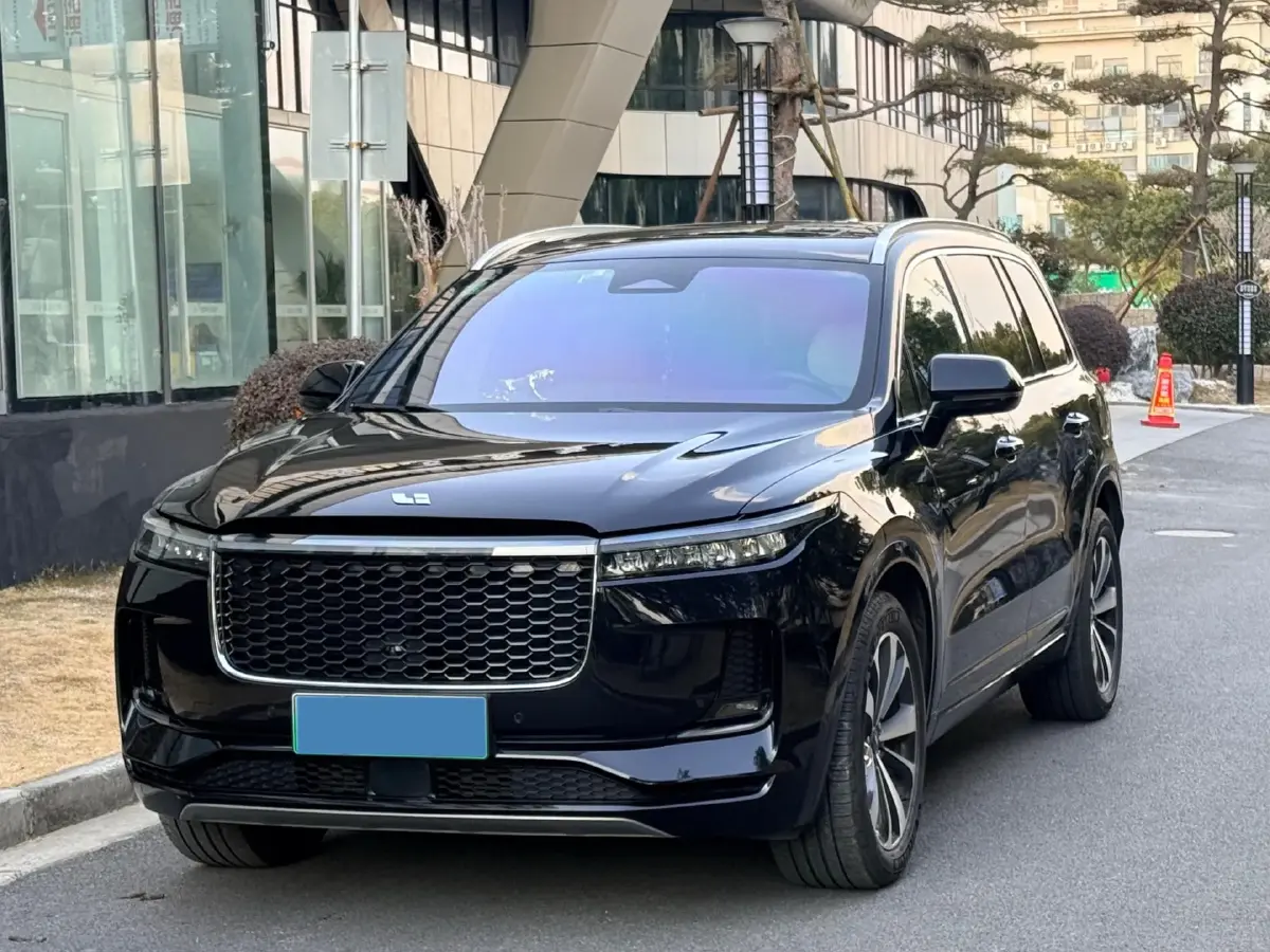 2021 Li ONE Range Extended 131HP REEV 40.5KWH