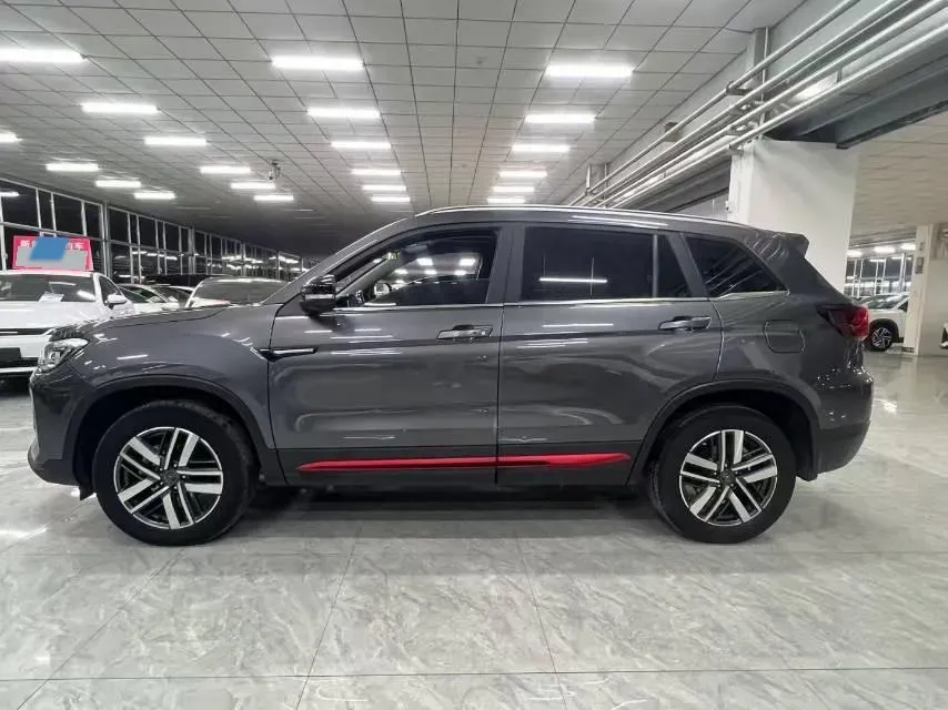 2023 ChangAn CS75 1.5T 188HP L4 7DCT,autocango,china used car exporter,china ev exporter,chinese used car exporter,chinese used ev exporter