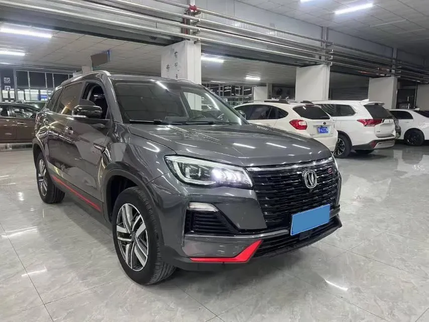 2023 ChangAn CS75 1.5T 188HP L4 7DCT,autocango,china used car exporter,china ev exporter,chinese used car exporter,chinese used ev exporter