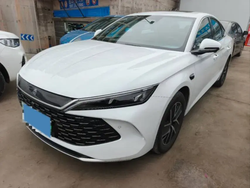 2025 BYD QinL 1.5L 101HP L4 E-CVT PHEV 15.87KWH