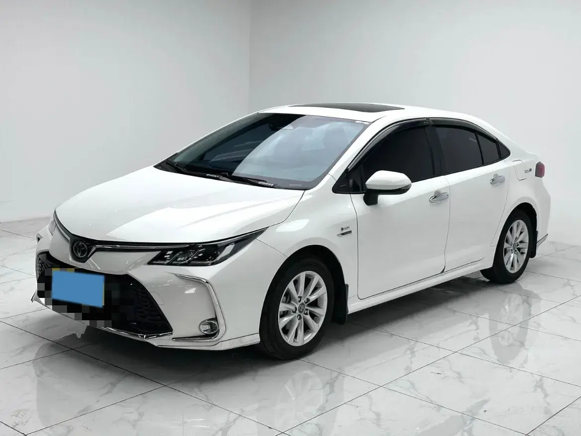 2024 Toyota Corolla 1.8L 98HP L4 E-CVT Hybrid