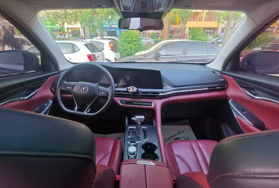 2020 ChangAn CS75 Plus 1.5T 178HP L4 6AT,autocango,china used car exporter,china ev exporter,chinese used car exporter,chinese used ev exporter