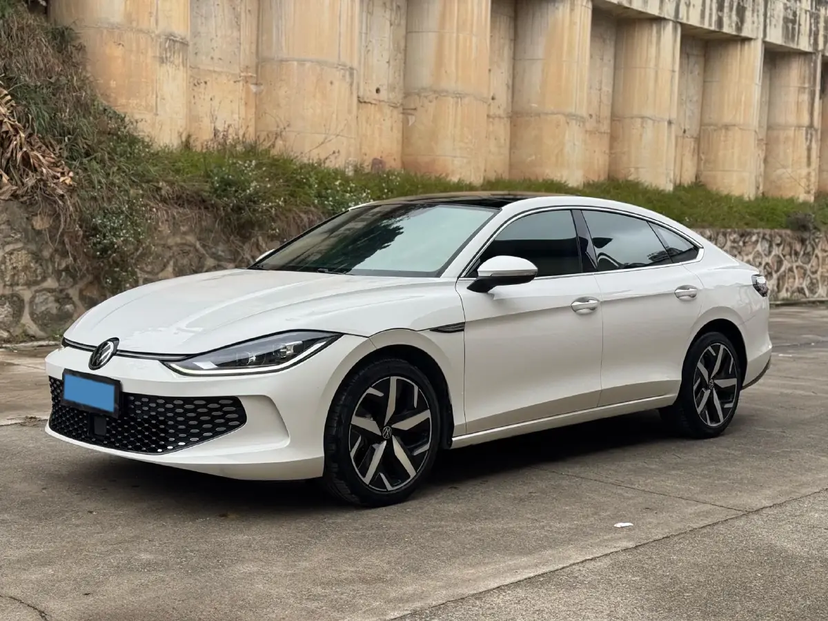 2022 Exceed TXL 2.0T 261HP L4 7DCT