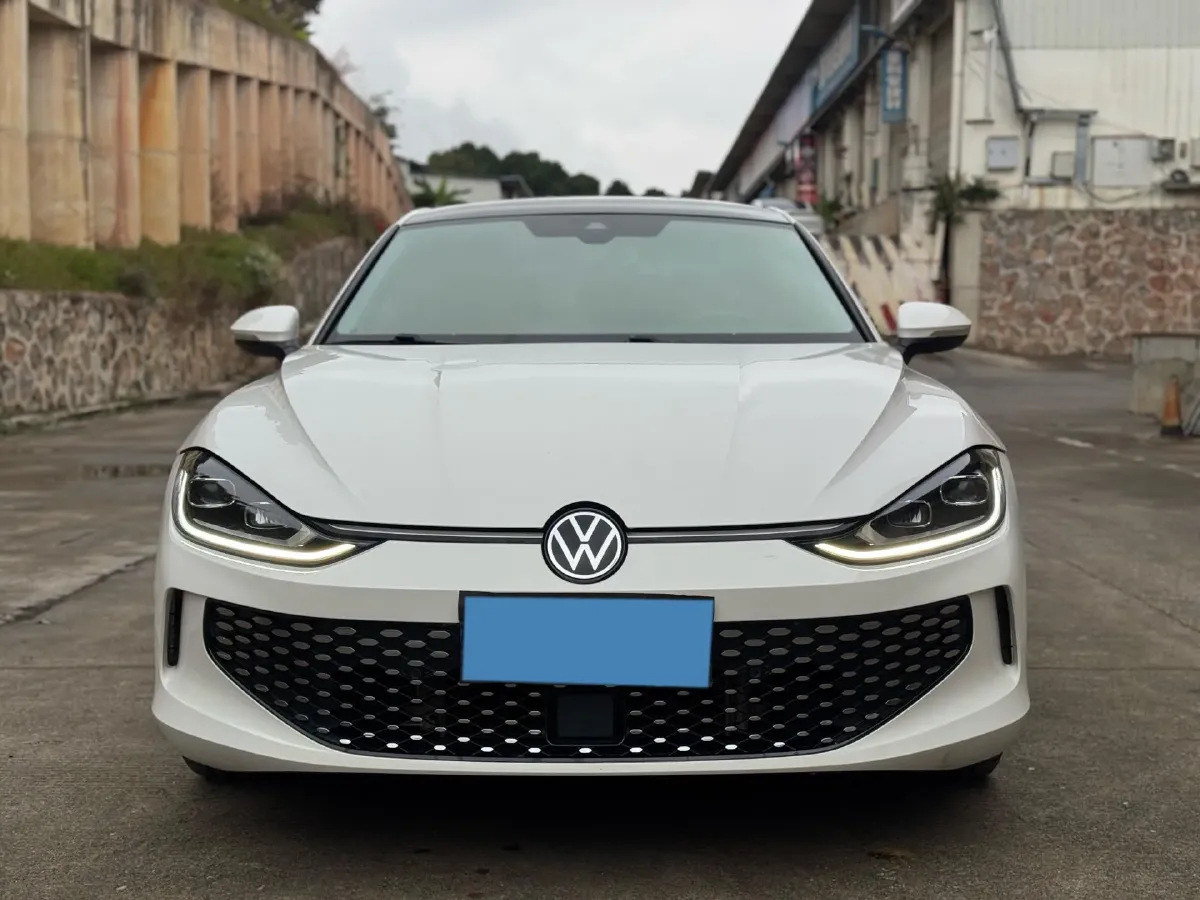 2022 Exceed TXL 2.0T 261HP L4 7DCT,autocango,china used car exporter,china ev exporter,chinese used car exporter,chinese used ev exporter