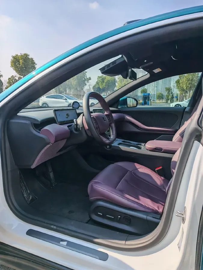 2024 NIO ET5T BEV 75KWH,autocango,china used car exporter,china ev exporter,chinese used car exporter,chinese used ev exporter