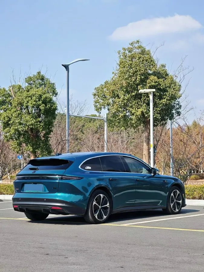 2024 NIO ET5T BEV 75KWH,autocango,china used car exporter,china ev exporter,chinese used car exporter,chinese used ev exporter