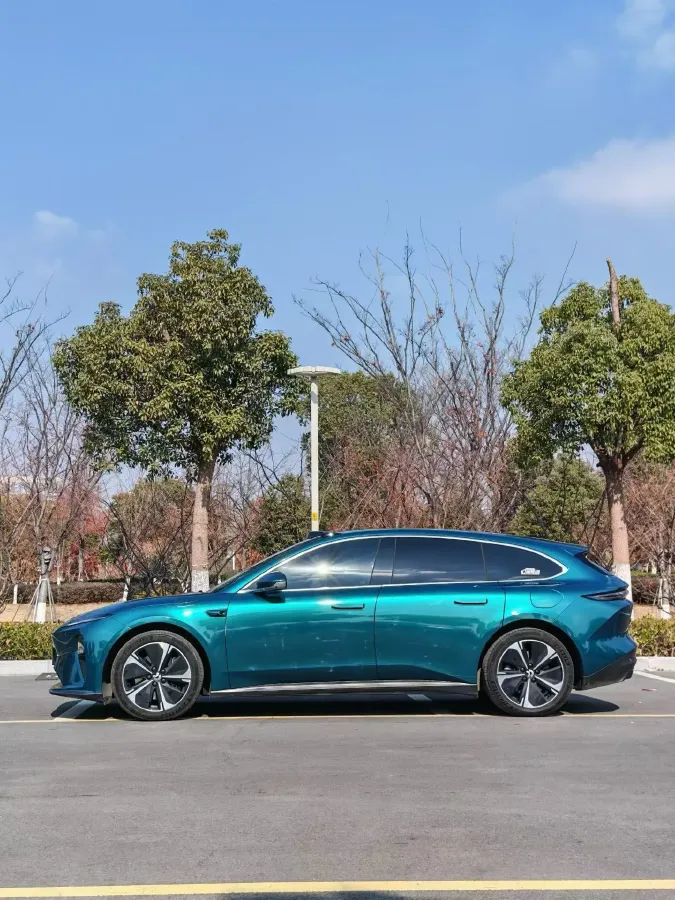 2024 NIO ET5T BEV 75KWH,autocango,china used car exporter,china ev exporter,chinese used car exporter,chinese used ev exporter