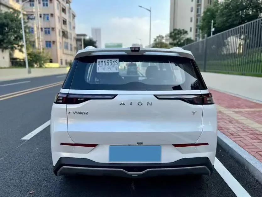 2022 Geely Okavango 1.8T 184HP L4 7DCT,autocango,china used car exporter,china ev exporter,chinese used car exporter,chinese used ev exporter