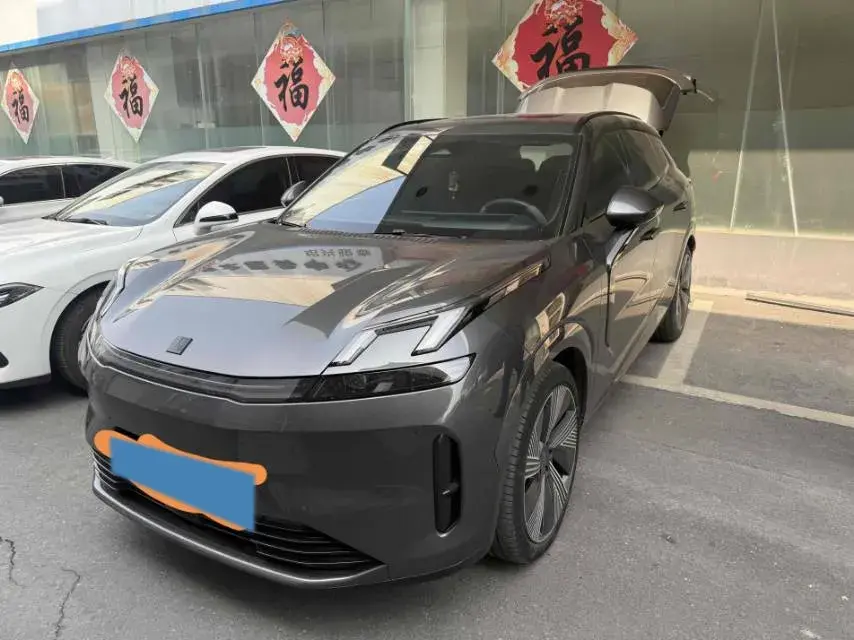 2023 LYNK&CO 08 EM-P 1.5T 163HP L4 3DHT PHEV 39.8KWH