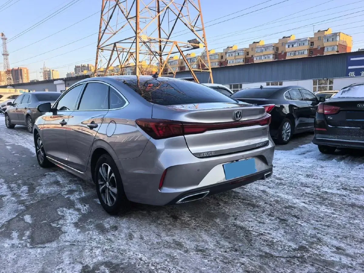 2021 ChangAn Eado 1.4T 160HP L4 7DCT,autocango,china used car exporter,china ev exporter,chinese used car exporter,chinese used ev exporter