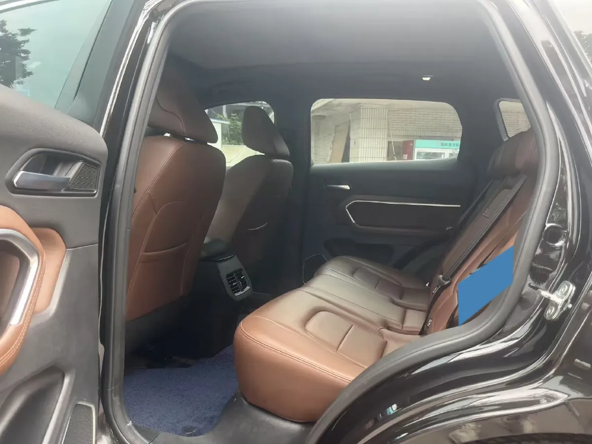 2018 Haval H6 2.0T 197HP L4 7DCT,autocango,china used car exporter,china ev exporter,chinese used car exporter,chinese used ev exporter