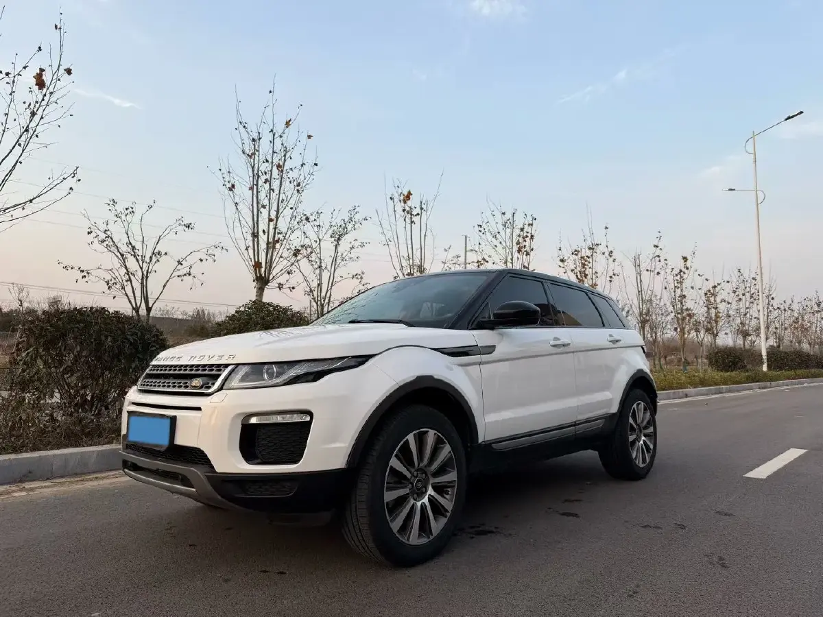 2018 Land Rover Range Rover Evoque 2.0T 241HP L4 9AT