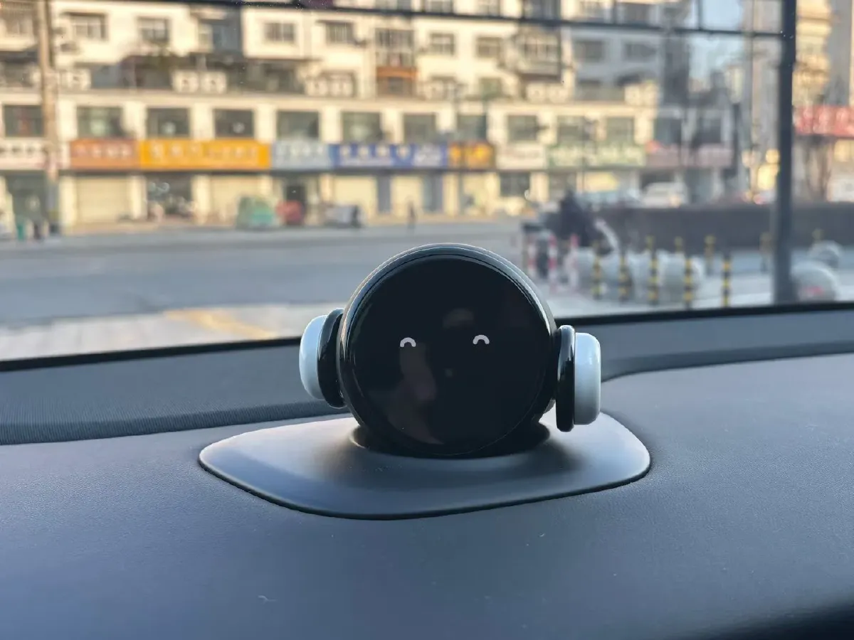 2024 NIO ET5T BEV 75KWH,autocango,china used car exporter,china ev exporter,chinese used car exporter,chinese used ev exporter