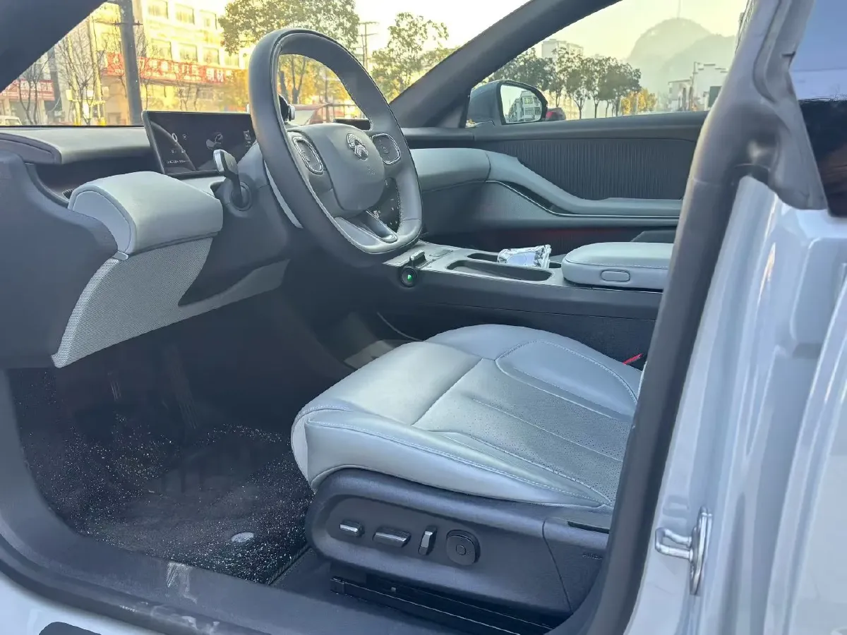 2024 NIO ET5T BEV 75KWH,autocango,china used car exporter,china ev exporter,chinese used car exporter,chinese used ev exporter