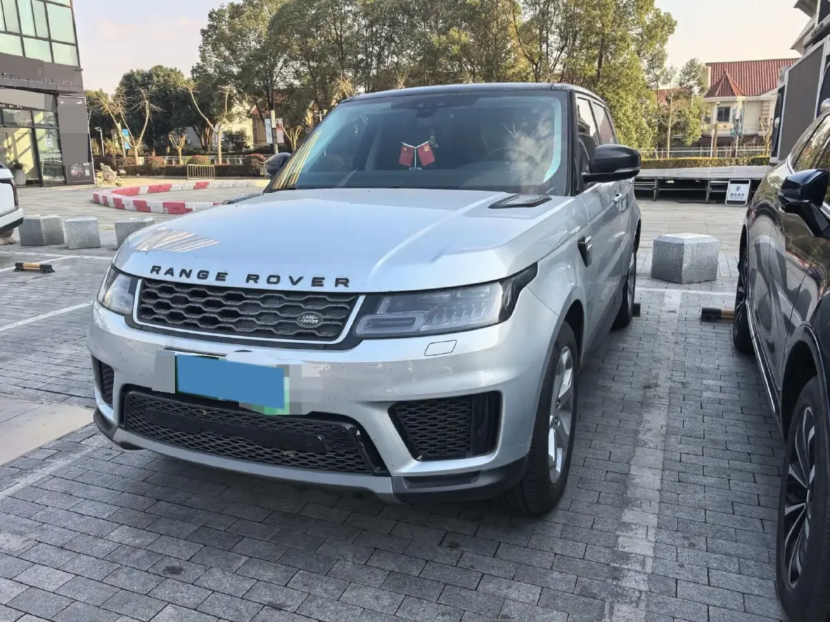 2021 Land Rover Range Rover Sport 2.0T 300HP L4 8AT PHEV 13.1KWH