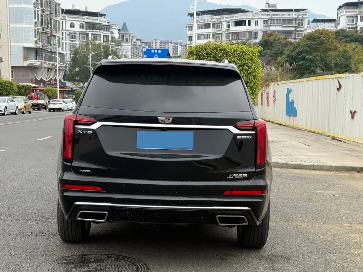 2025 Cadillac XT6 2.0T 237HP L4 9AT,autocango,china used car exporter,china ev exporter,chinese used car exporter,chinese used ev exporter