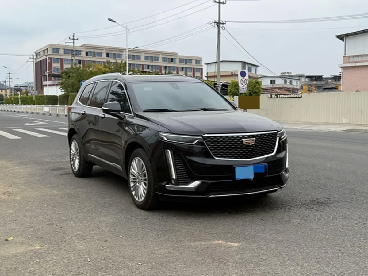 2025 Cadillac XT6 2.0T 237HP L4 9AT,autocango,china used car exporter,china ev exporter,chinese used car exporter,chinese used ev exporter