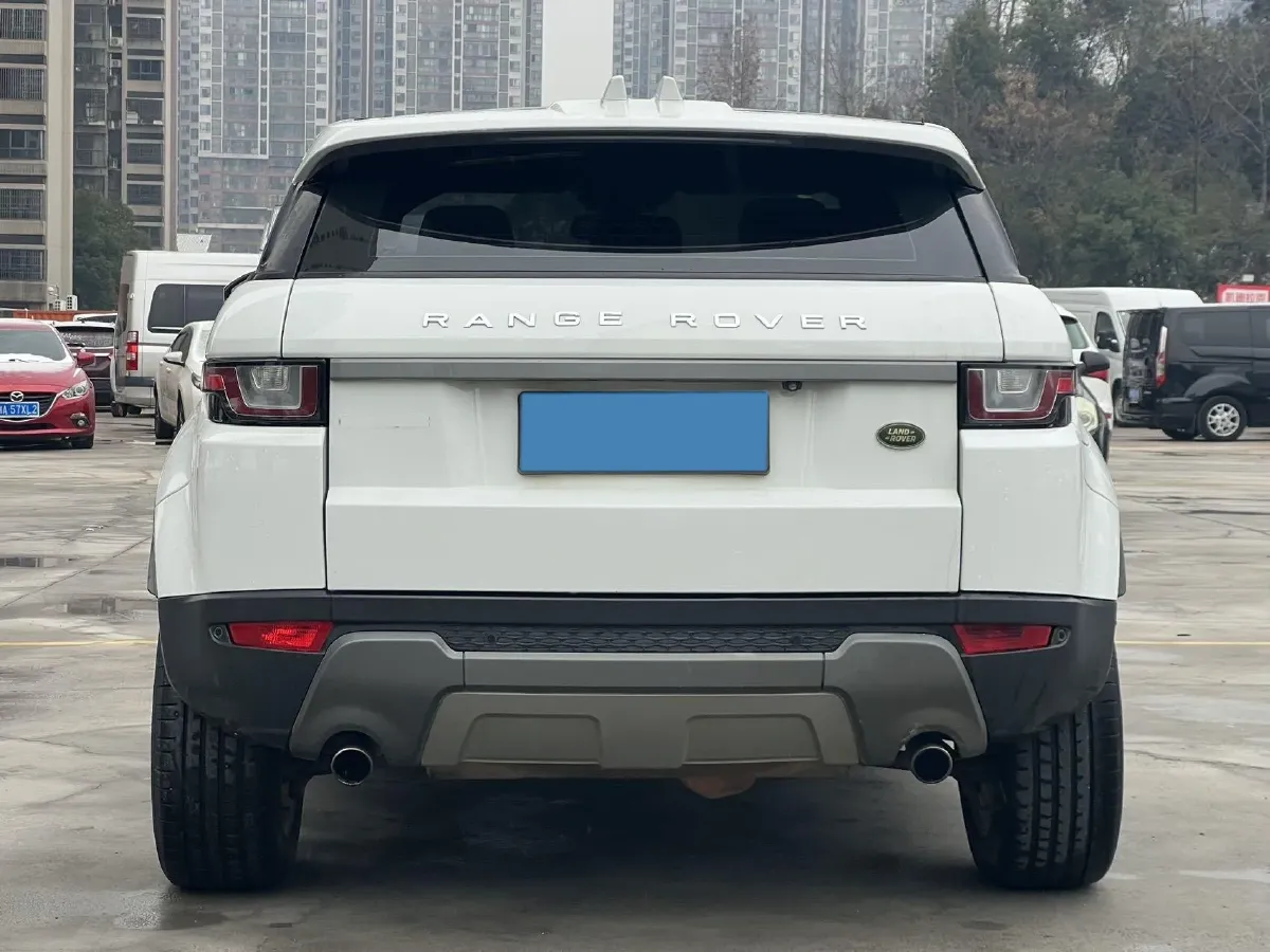 2018 Land Rover Range Rover Evoque 2.0T 241HP L4 9AT,autocango,china used car exporter,china ev exporter,chinese used car exporter,chinese used ev exporter