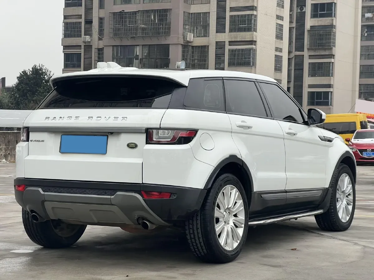 2018 Land Rover Range Rover Evoque 2.0T 241HP L4 9AT,autocango,china used car exporter,china ev exporter,chinese used car exporter,chinese used ev exporter