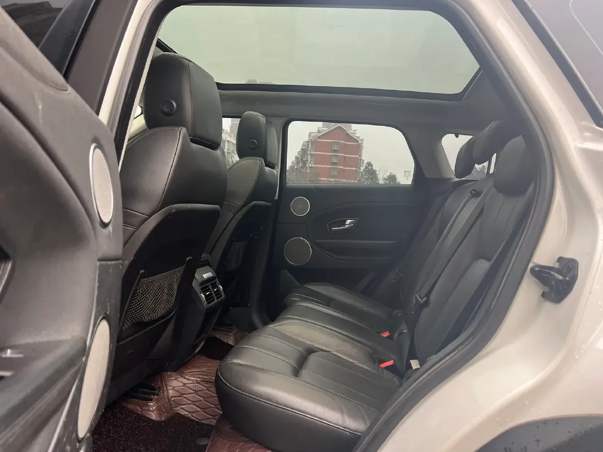 2018 Land Rover Range Rover Evoque 2.0T 241HP L4 9AT,autocango,china used car exporter,china ev exporter,chinese used car exporter,chinese used ev exporter