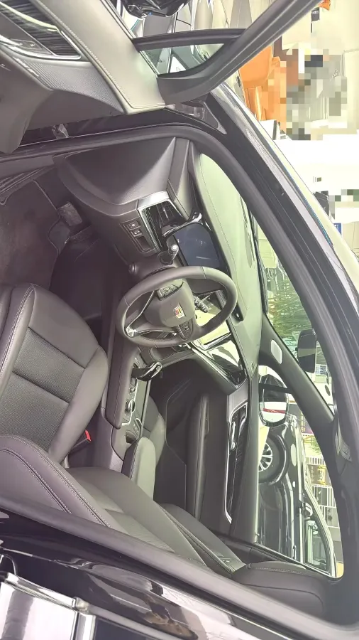 2022 Cadillac XT6 2.0T 237HP L4 9AT,autocango,china used car exporter,china ev exporter,chinese used car exporter,chinese used ev exporter