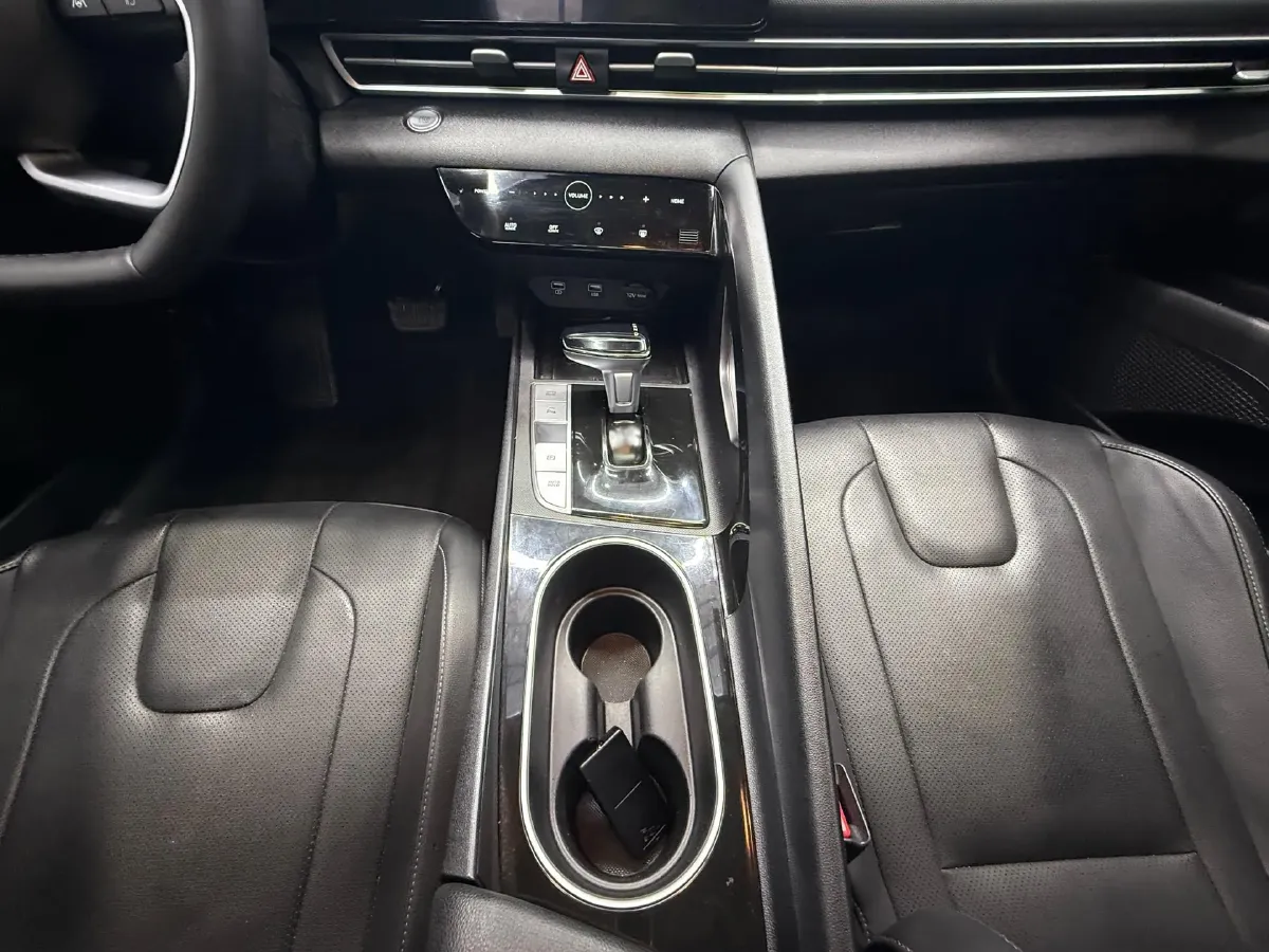 2022 Hyundai Elantra 1.4T 140HP L4 7DCT,autocango,china used car exporter,china ev exporter,chinese used car exporter,chinese used ev exporter