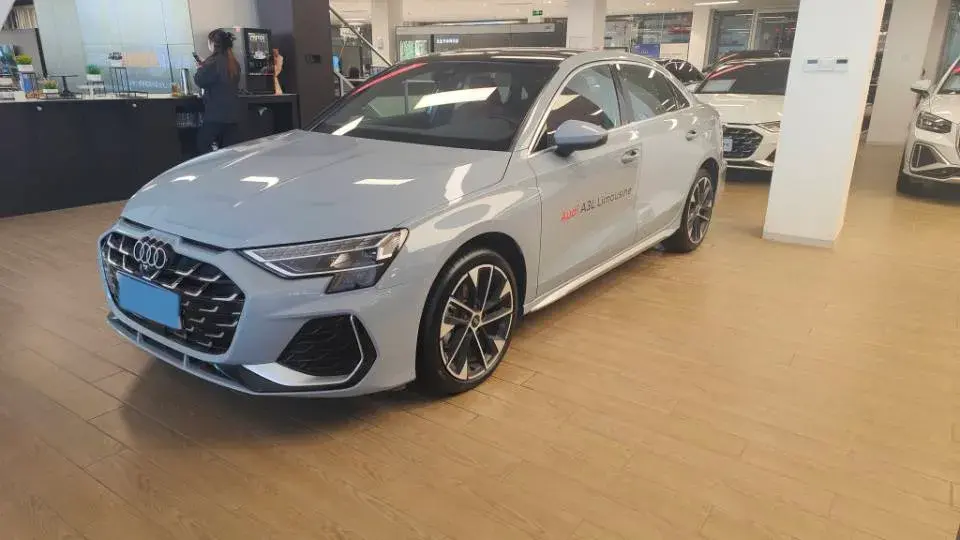 2025 Audi A3 1.5T 160HP L4 7DCT