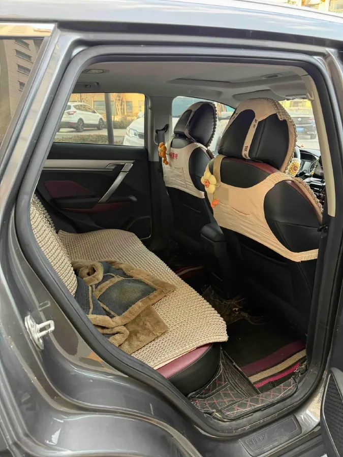 2021 Geely Coolray 1.4T 141HP L4 6DCT,autocango,china used car exporter,china ev exporter,chinese used car exporter,chinese used ev exporter