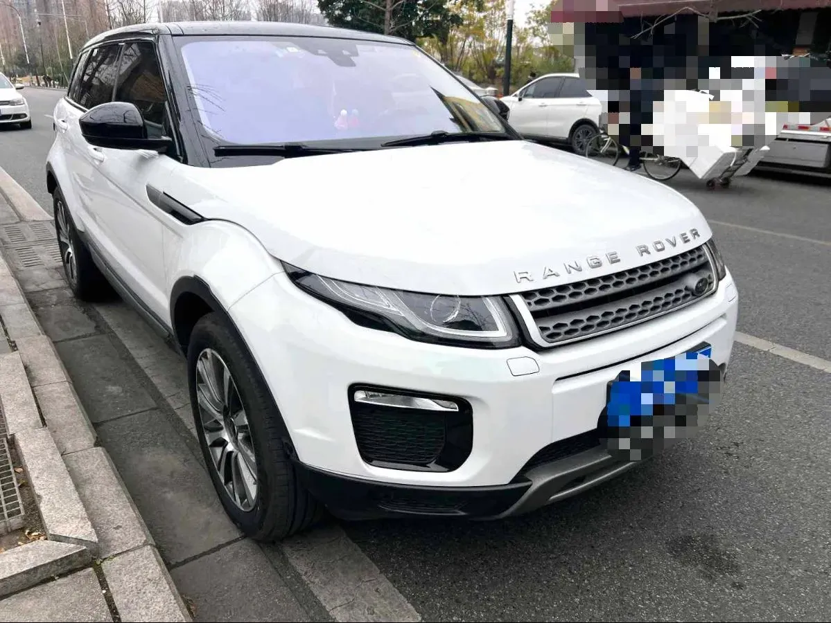 2018 Land Rover Range Rover Evoque 2.0T 241HP L4 9AT,autocango,china used car exporter,china ev exporter,chinese used car exporter,chinese used ev exporter