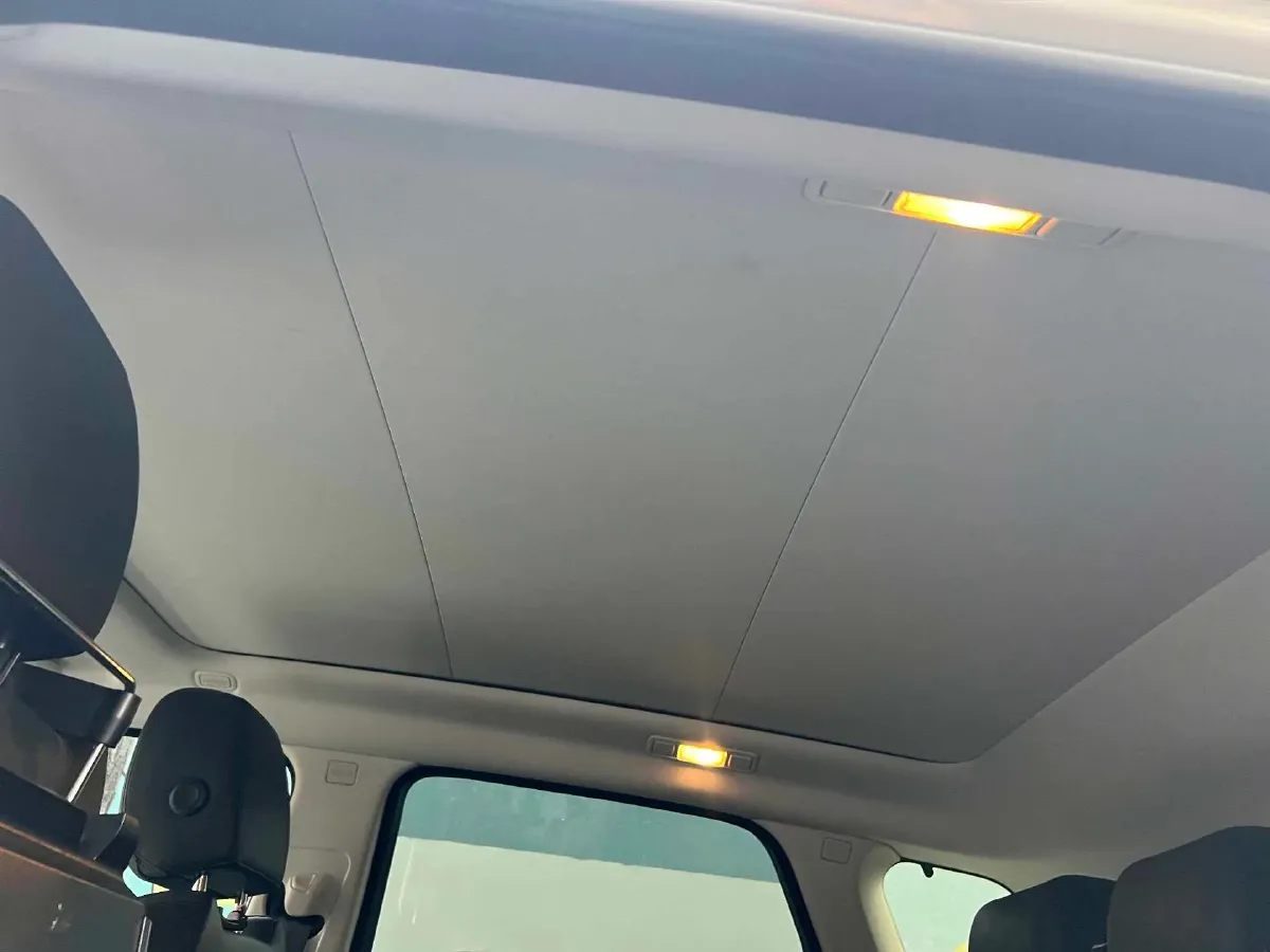 2018 Land Rover Range Rover Evoque 2.0T 241HP L4 9AT,autocango,china used car exporter,china ev exporter,chinese used car exporter,chinese used ev exporter