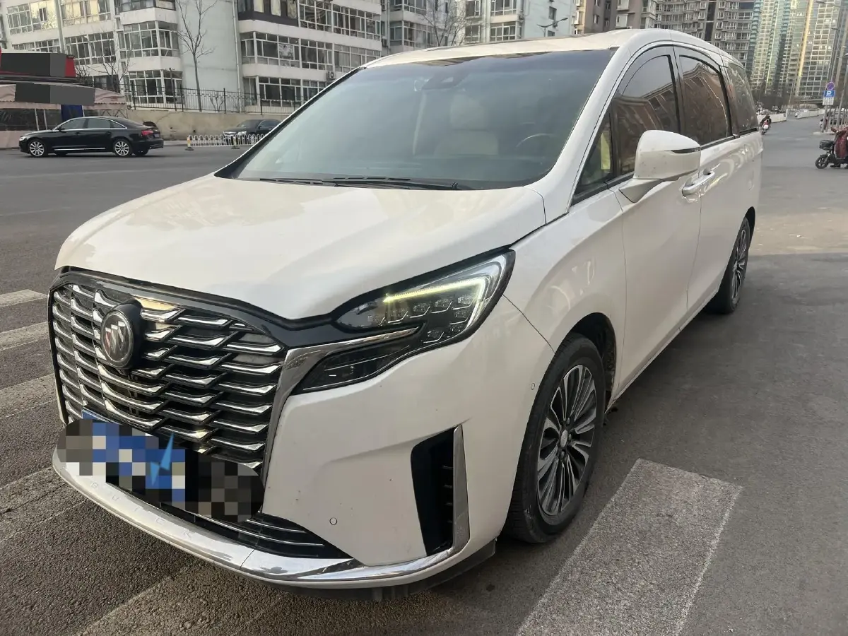 2023 Buick GL8 2.0T 237HP L4 9AT