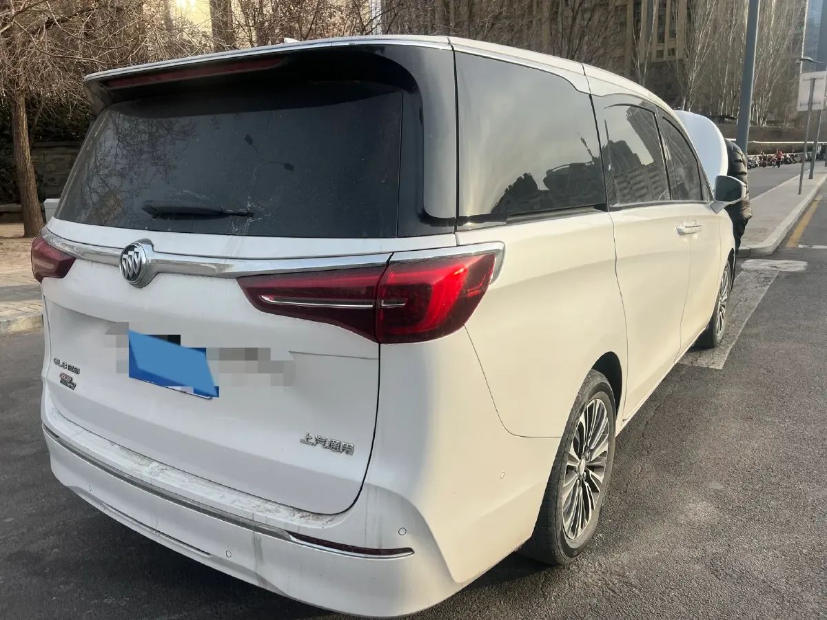 2023 Buick GL8 2.0T 237HP L4 9AT,autocango,china used car exporter,china ev exporter,chinese used car exporter,chinese used ev exporter