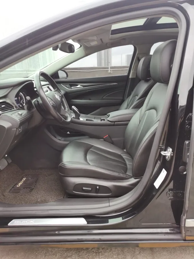 2019 Buick Larcosse 2.0T 241HP L4 9AT,autocango,china used car exporter,china ev exporter,chinese used car exporter,chinese used ev exporter
