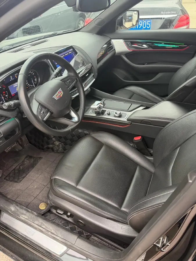 2021 Cadillac CT5 2.0T 237HP L4 10AT,autocango,china used car exporter,china ev exporter,chinese used car exporter,chinese used ev exporter