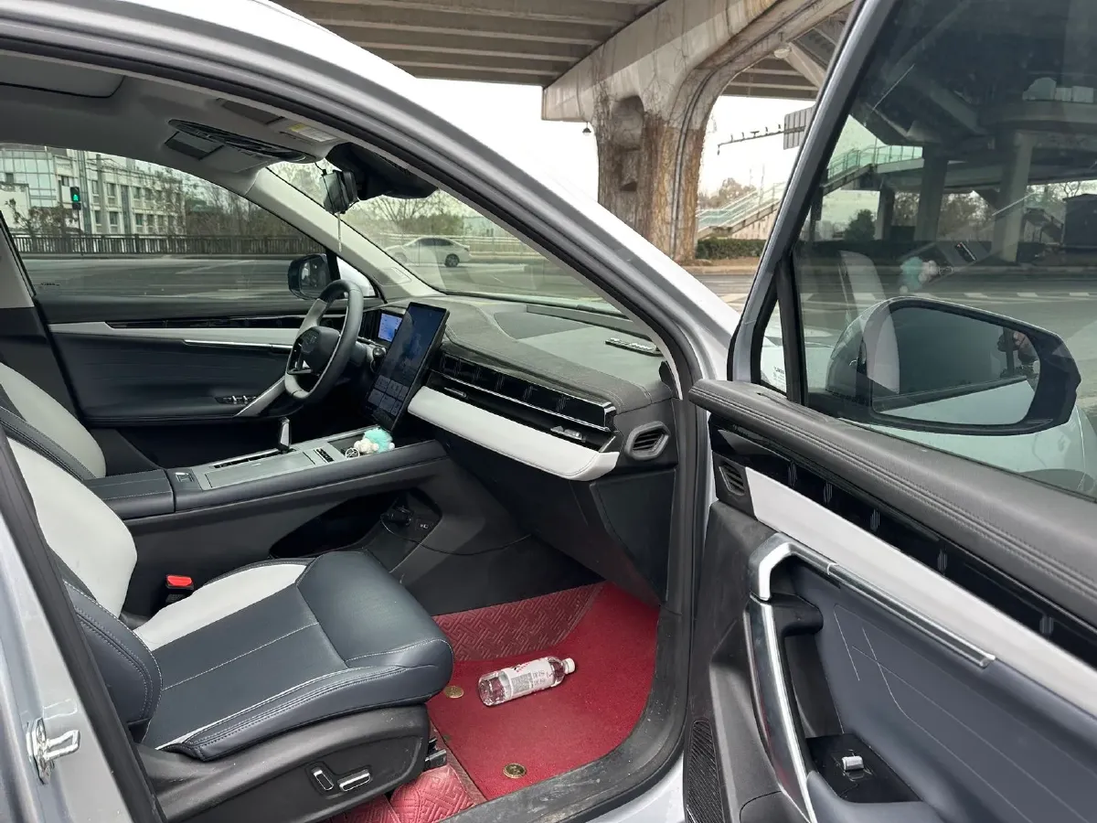 2024 Geely StarRay 1.5T 181HP L4 7DCT,autocango,china used car exporter,china ev exporter,chinese used car exporter,chinese used ev exporter